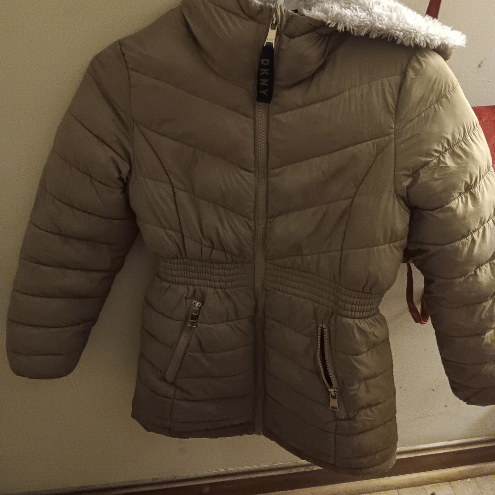 DKNY SINCHED WAIST PUFFER COAT